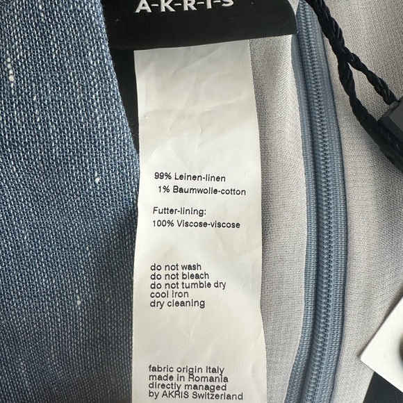 NWT AKRIS Linen Dress, Fully Lined - Picture 11 of 11